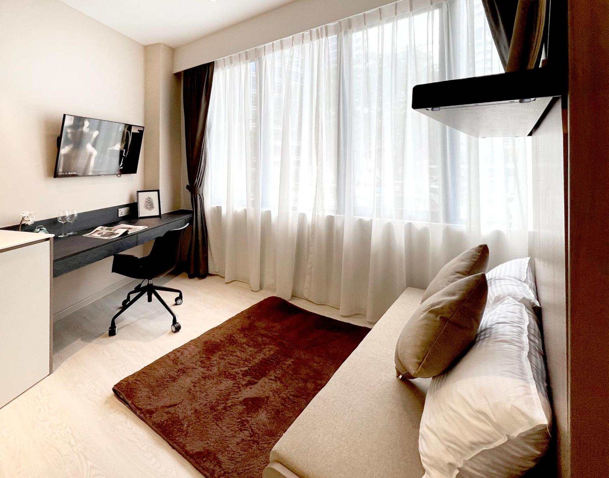 Habyt Studios At Novena Singapore Buitenkant foto